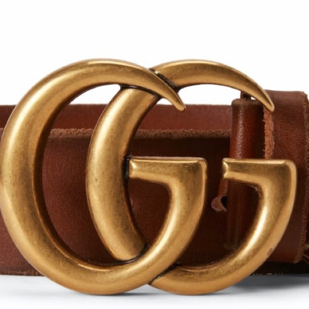 Gucci Double G Gold Buckle Leather Belt
1.5 Width Brown
